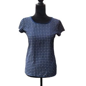 Ann Taylor Blue Circle Printed Pattern T-shirt size XS Petite